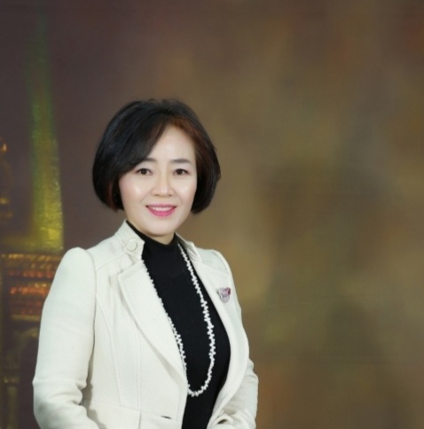 행복교수의 비전과 인문박사의 비전으로 진입한 황보영 박사